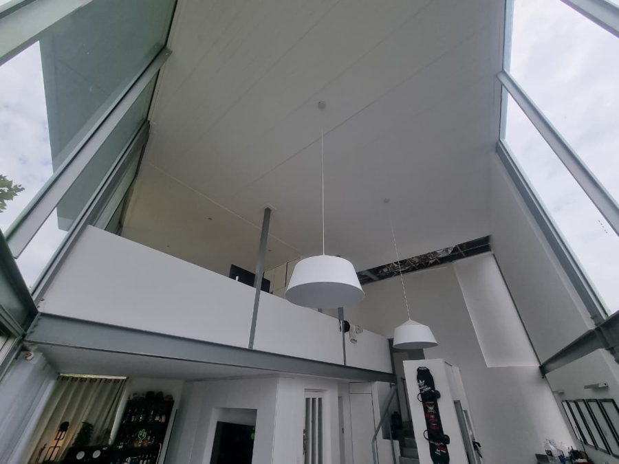 To Let 2 Bedroom Property for Rent in Tamboerskloof Western Cape